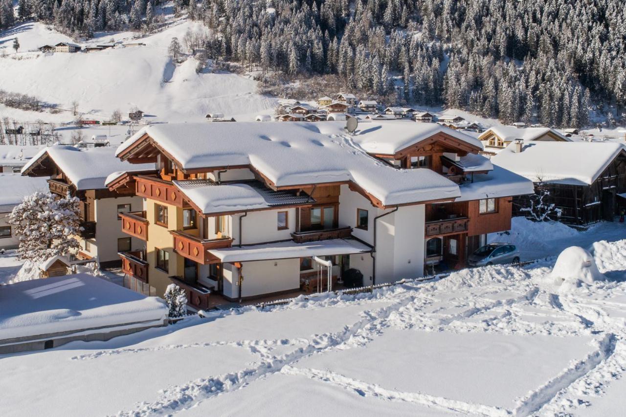 Apartamento Haus Rosmarie Neustift im Stubaital Exterior foto
