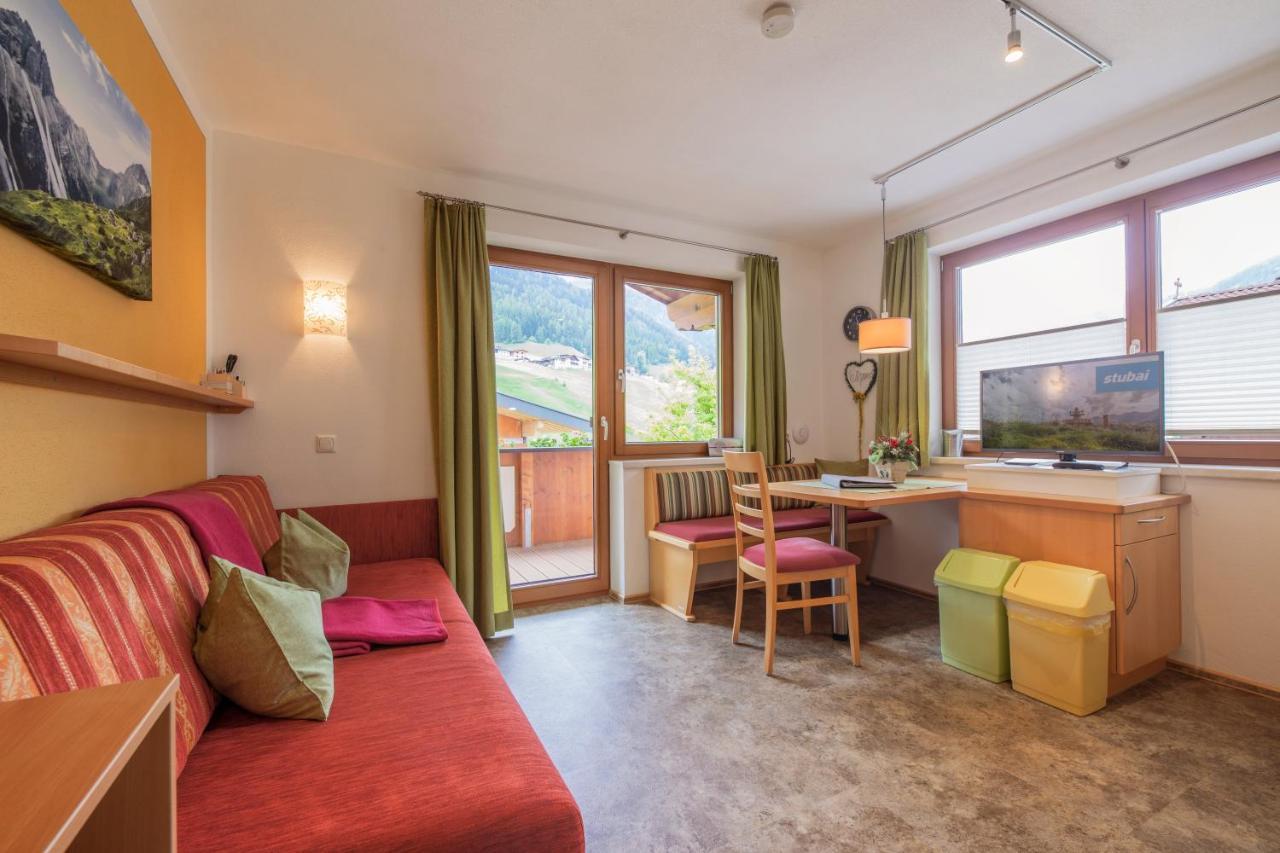 Apartamento Haus Rosmarie Neustift im Stubaital Exterior foto