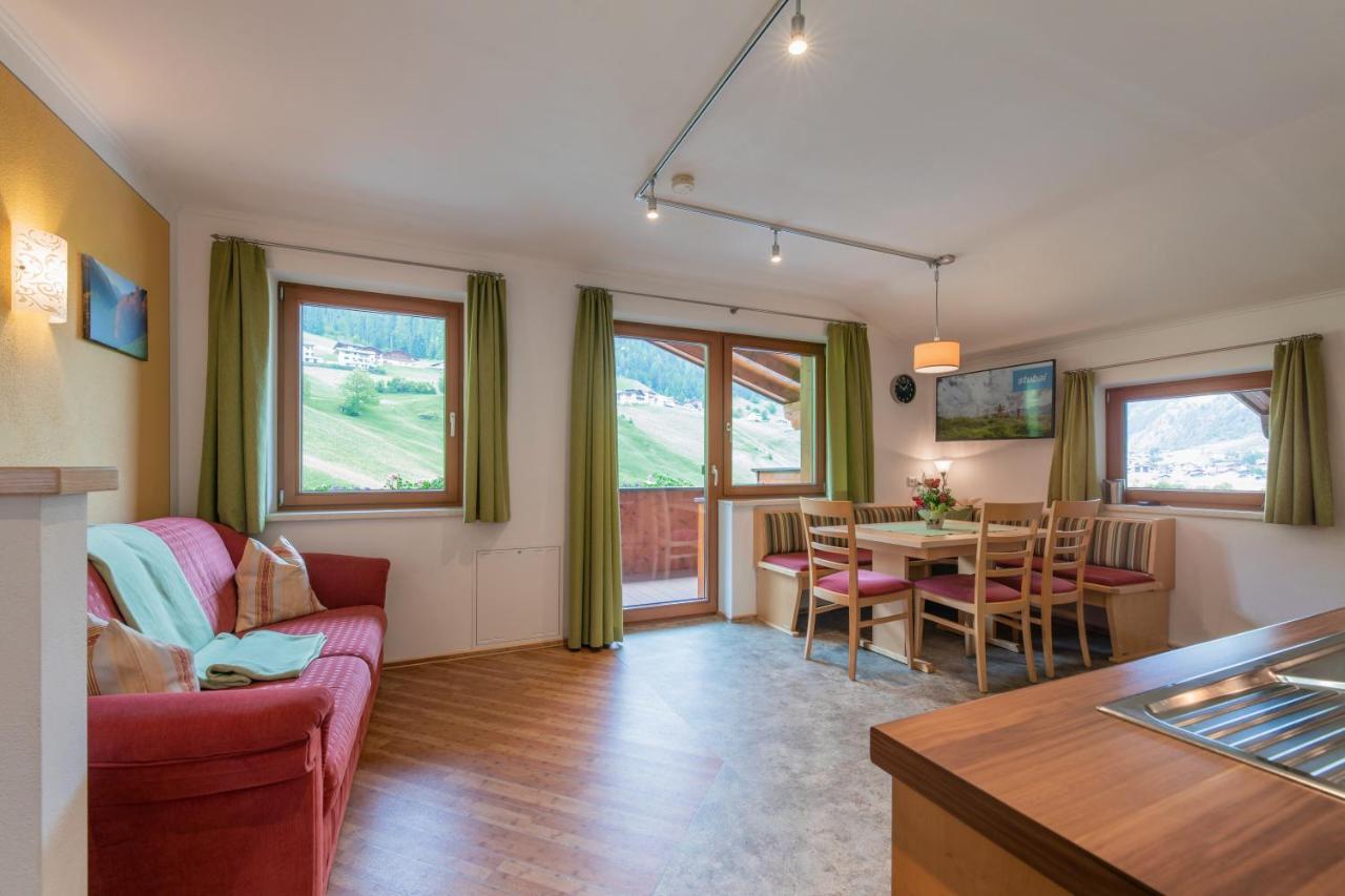 Apartamento Haus Rosmarie Neustift im Stubaital Exterior foto