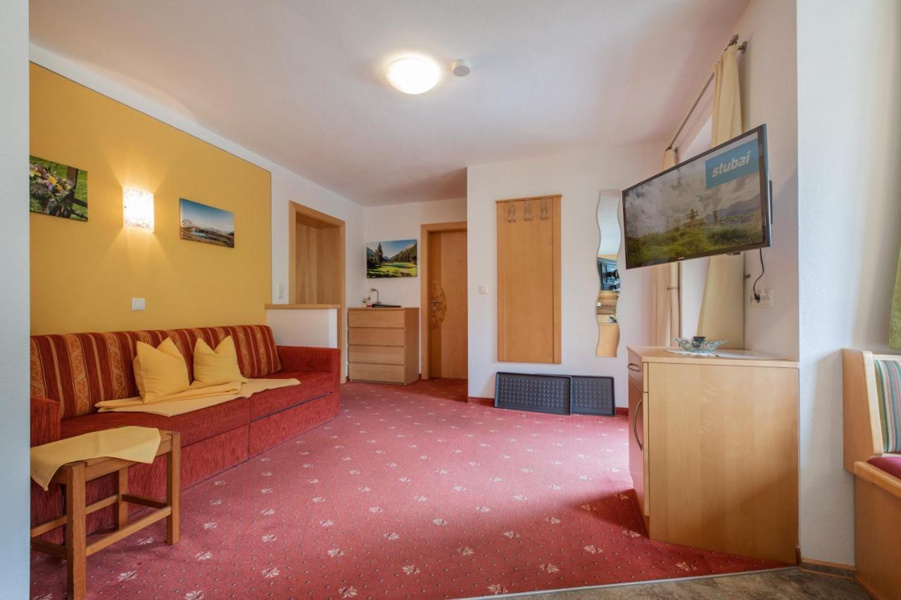 Apartamento Haus Rosmarie Neustift im Stubaital Exterior foto