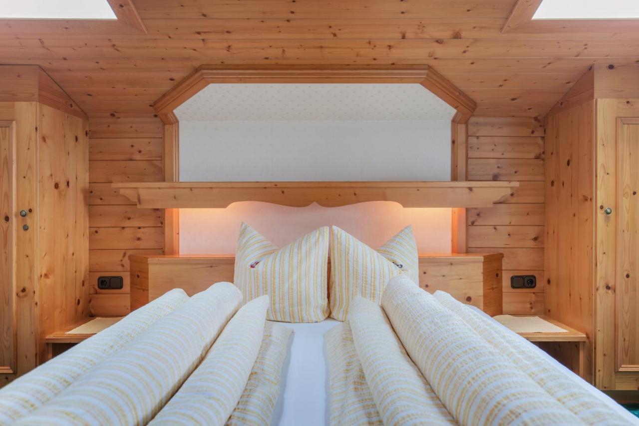 Apartamento Haus Rosmarie Neustift im Stubaital Exterior foto