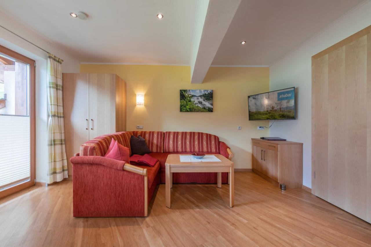 Apartamento Haus Rosmarie Neustift im Stubaital Exterior foto